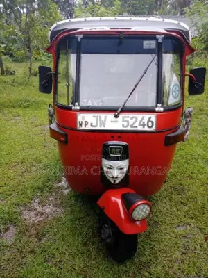 Bajaj RE 2 Stroke 2004 Three Wheel (Used)