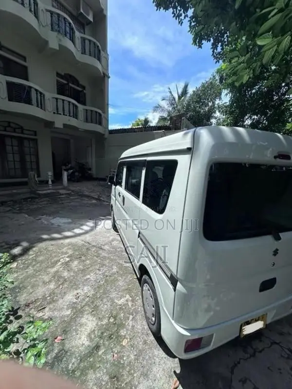Suzuki Every 2017 Van (Used)