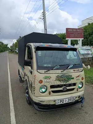 Tata Dimo Batta 2011 Lorry (Used)