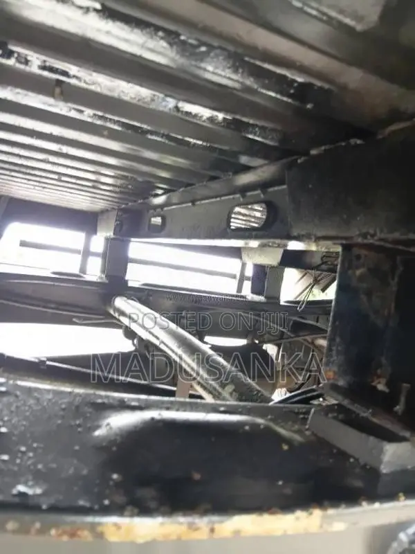 Tata Dimo Batta 2011 Lorry (Used)