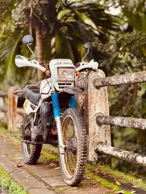 Yamaha Dt 175 2002 Motorbike (Used)