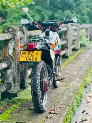 Yamaha Dt 175 2002 Motorbike (Used)