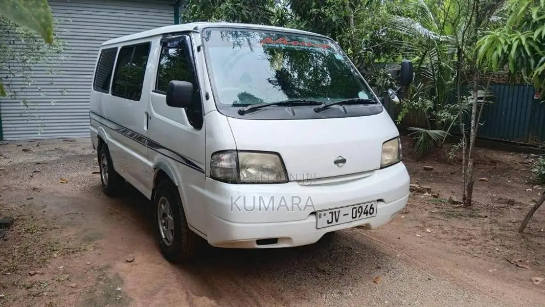 Nissan Vanette 2000 Van (Used)