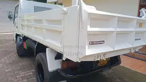 Isuzu Tipper 4HF1 2006 Lorry (Used)
