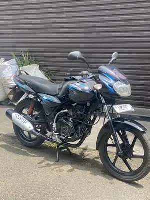 Bajaj Discover 2005 Motorbike (Used)