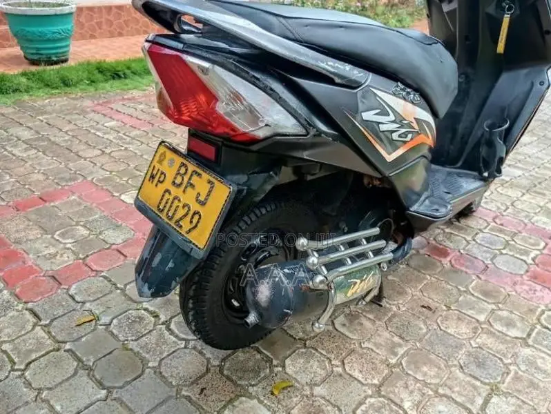 Honda Dio 2017 Motorbike (Used)