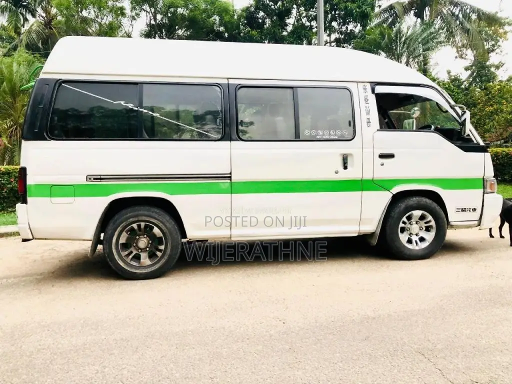 Nissan Caravan 1993 Van (Used)
