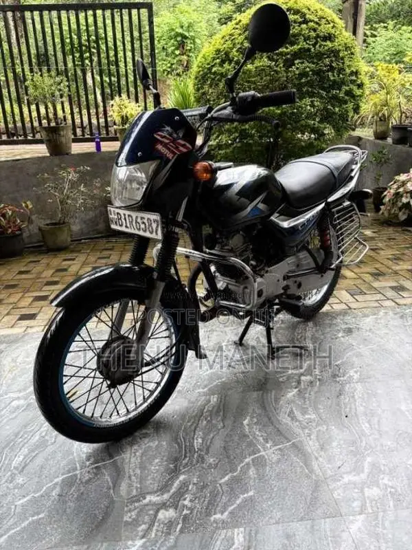 Bajaj CT-100 2019 Motorbike (Used)