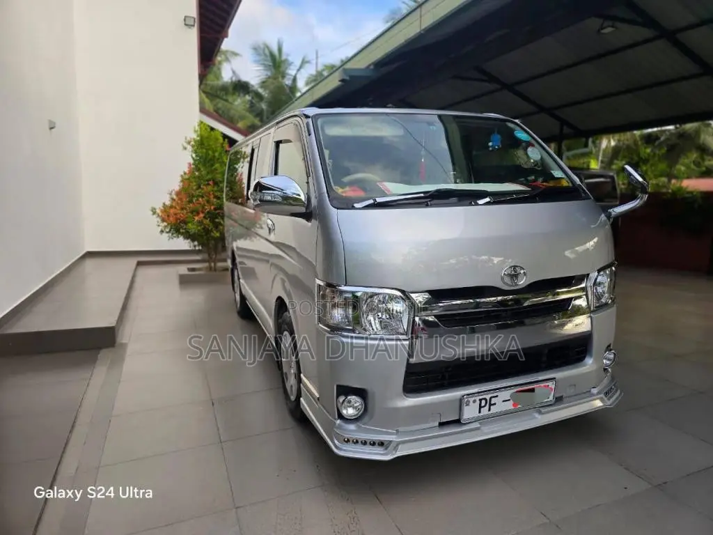 Toyota KDH Super GL 2007 Van (Used)