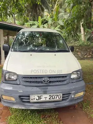 Toyota Noah 1999 Van (Used)