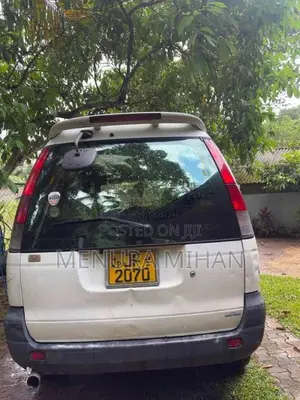 Toyota Noah 1999 Van (Used)