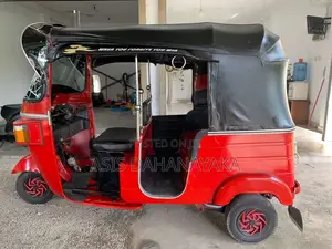 Bajaj 4 Stroke 2013 Three Wheel (Used)