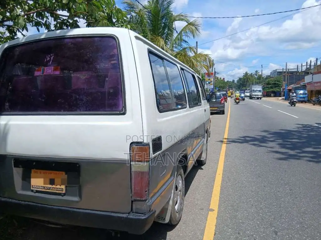 Toyota Shell 1983 Van (Used)