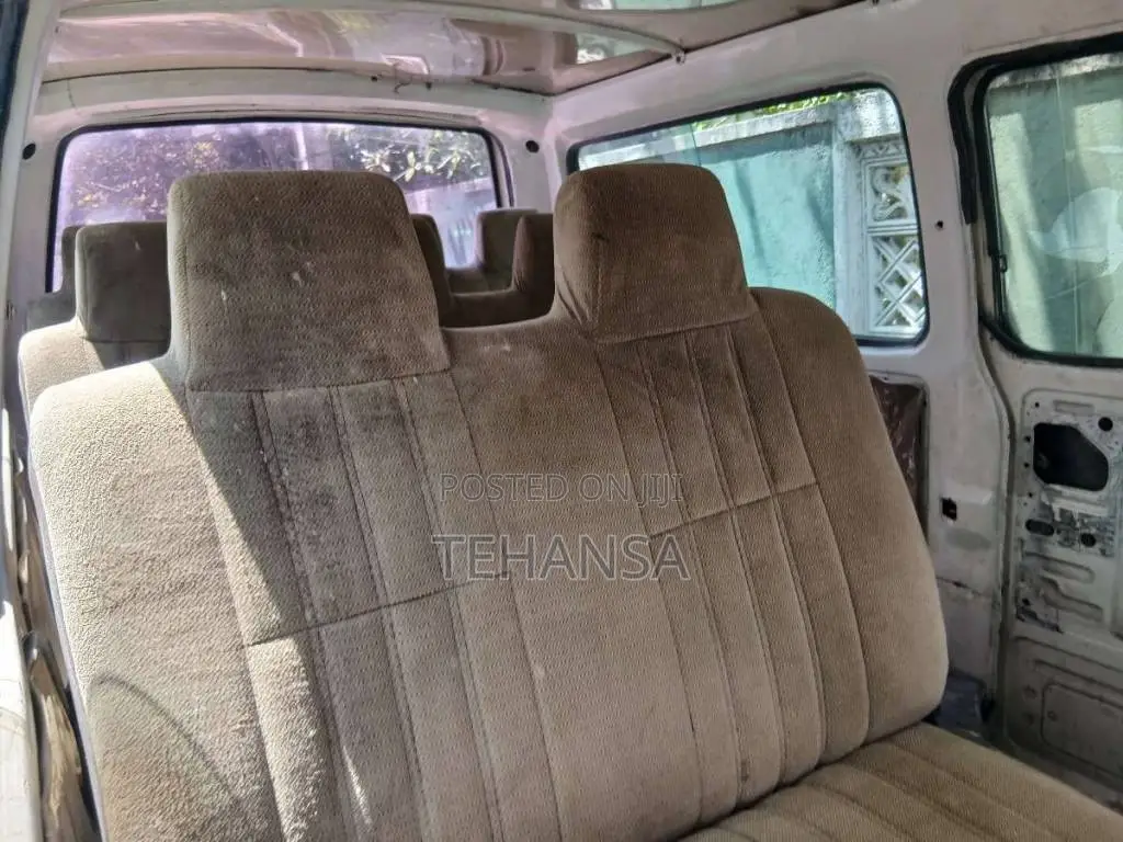 Toyota Shell 1983 Van (Used)