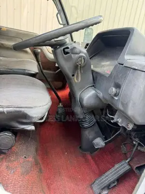 Mitsubishi Canter 1983 Lorry (Used)