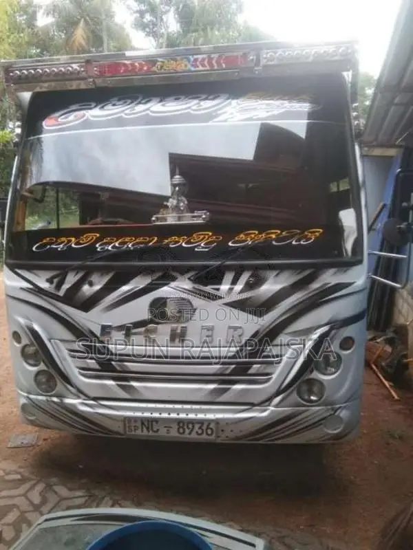 Eicher Seat 28 2017 Bus (Used)