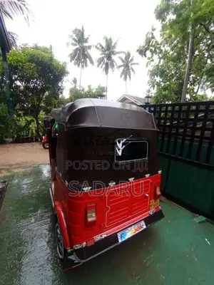 Bajaj 2 Stroke 2004 Three Wheel (Used)