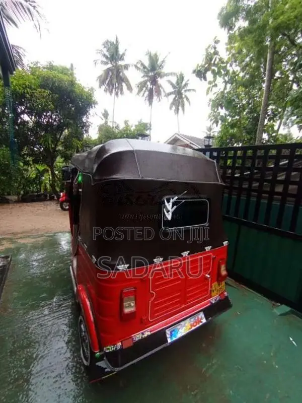 Bajaj 2 Stroke 2004 Three Wheel (Used)