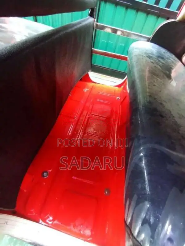 Bajaj 2 Stroke 2004 Three Wheel (Used)