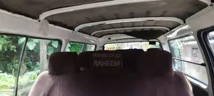 Isuzu Fargo 1990 Van (Used)