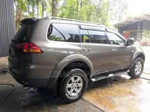 Mitsubishi Montero Sport 2012 SUV (Used)