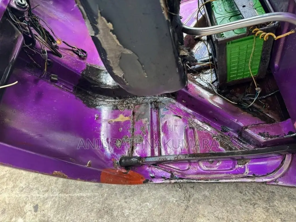 Bajaj 2 stroke 1998 Three Wheel (Used)