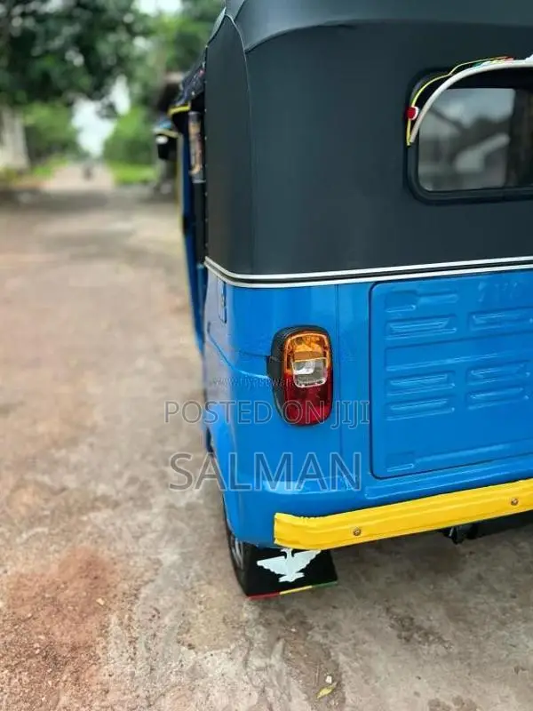 TVS King 2012 Three Wheel (Used)