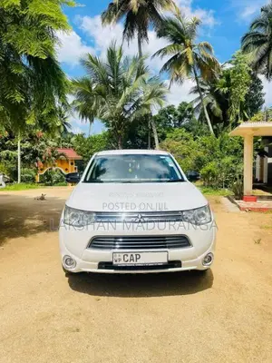 Mitsubishi Outlander 2016 SUV (Used)