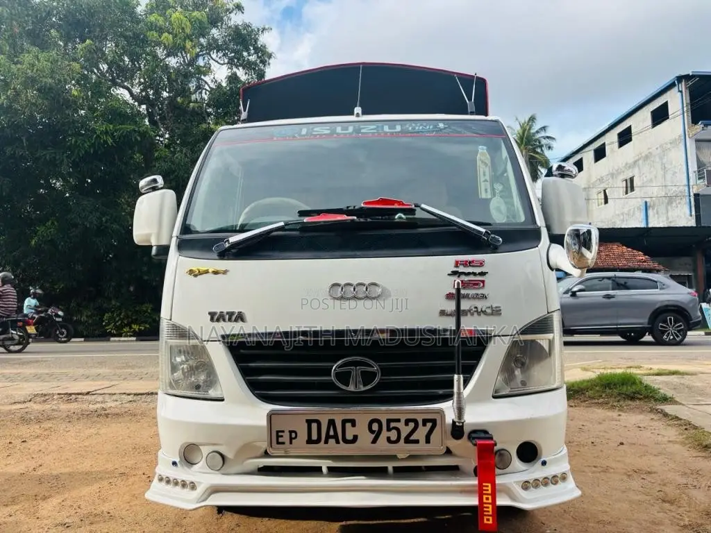 Tata Dimo Lokka 2016 Lorry (Used)