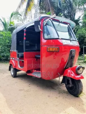 Bajaj RE 2 Stroke 2006 Three Wheel (Used)