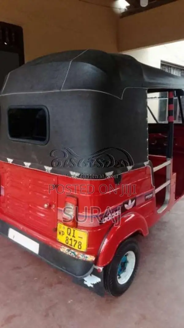 Bajaj RE 2 Stroke 2006 Three Wheel (Used)