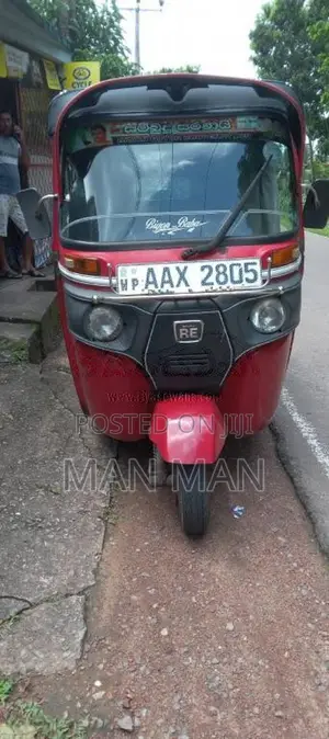 Bajaj Re 2015 Three Wheel (Used)