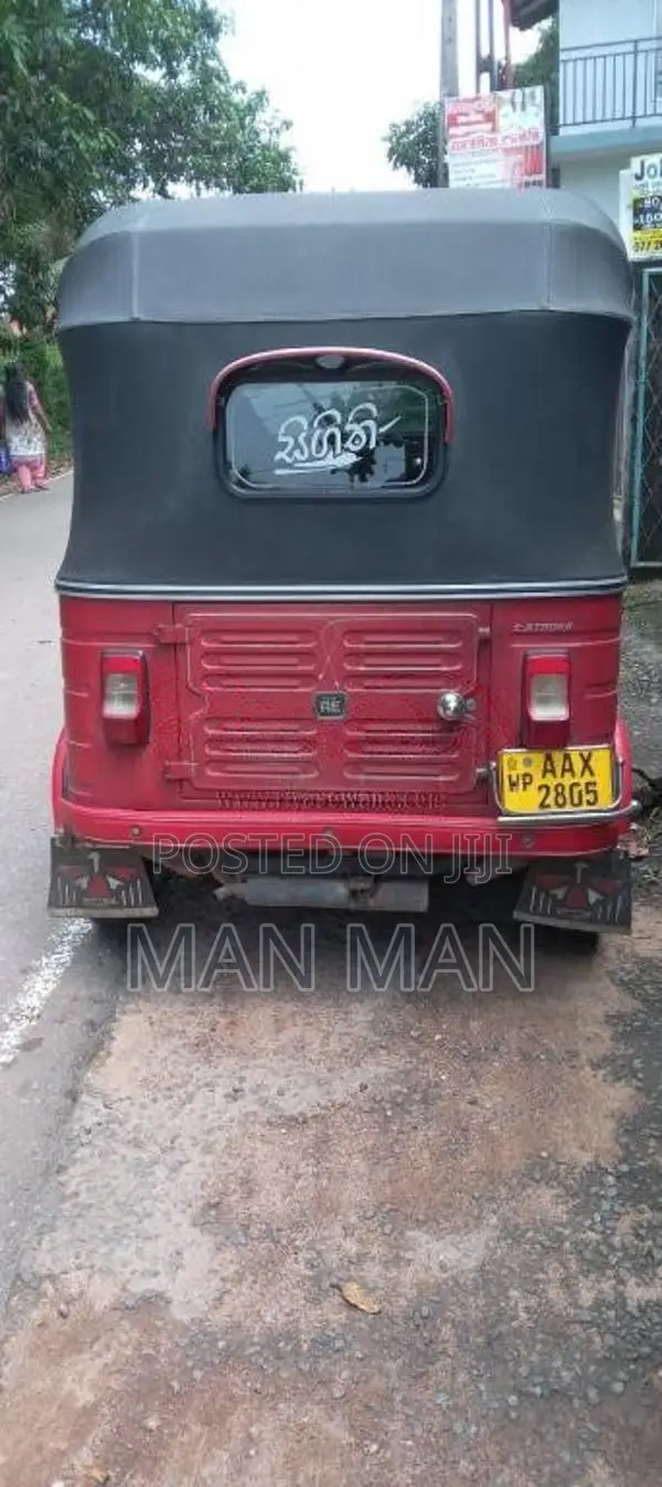 Bajaj Re 2015 Three Wheel (Used)