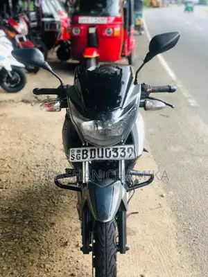 TVS Apache 2016 Motorbike (Used)