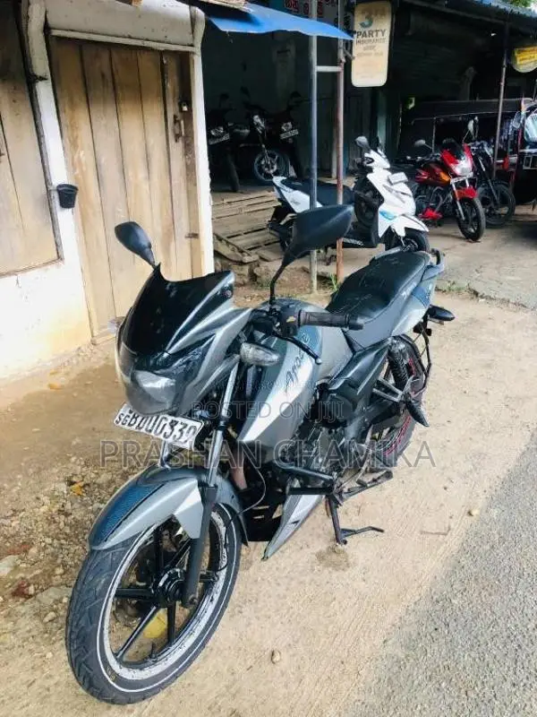 TVS Apache 2016 Motorbike (Used)