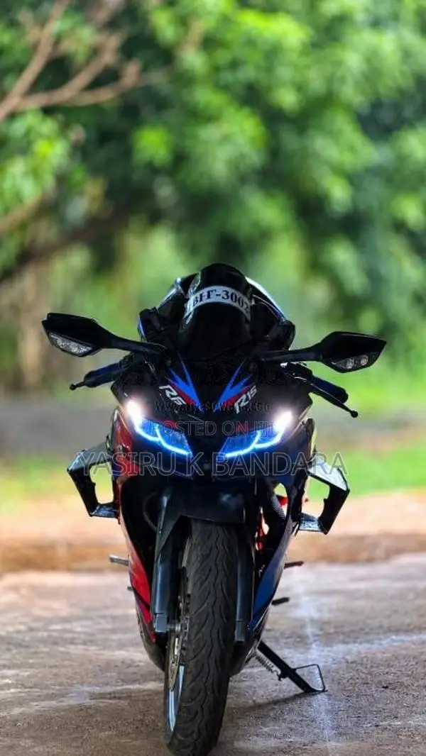 Yamaha R15 2019 Motorbike (Used)