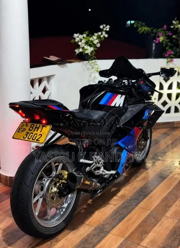 Yamaha R15 2019 Motorbike (Used)
