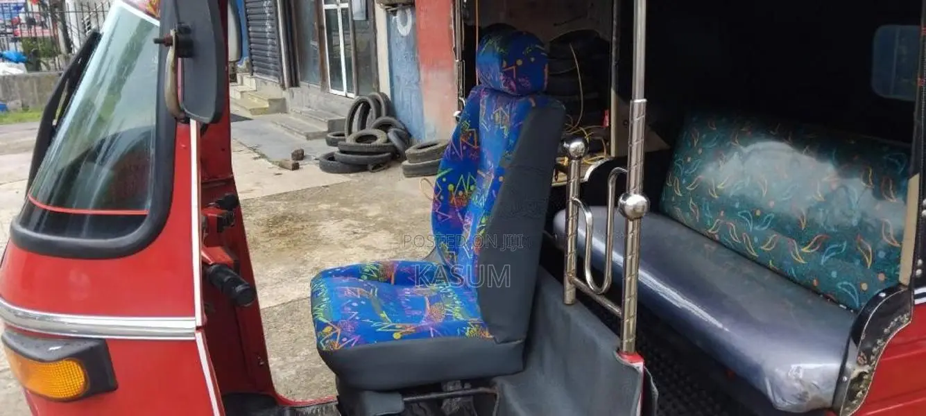Bajaj RE 2007 Three Wheel (Used)