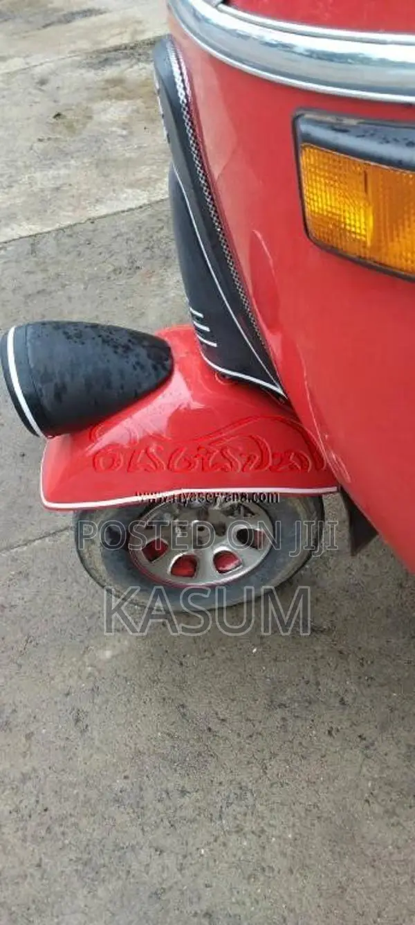 Bajaj RE 2007 Three Wheel (Used)