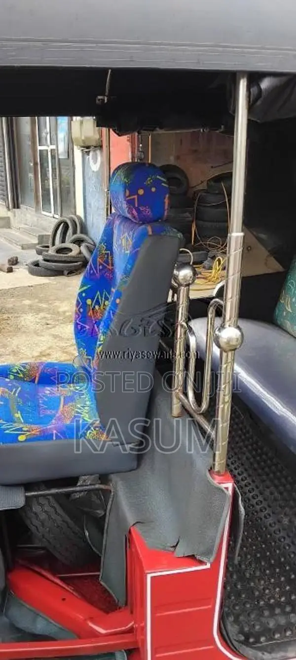 Bajaj RE 2007 Three Wheel (Used)