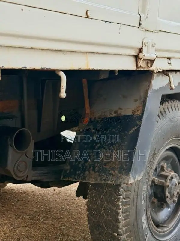Mitsubishi Canter 1988 Lorry (Used)