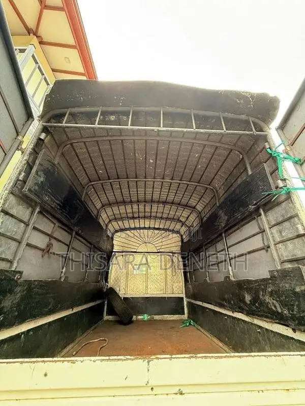 Mitsubishi Canter 1988 Lorry (Used)