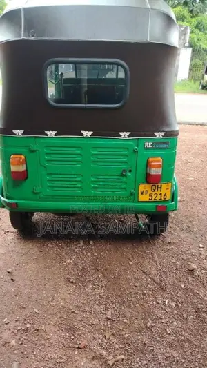 Bajaj 2 stroke 2006 Three Wheel (Used)