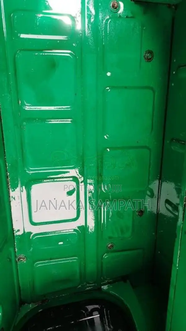 Bajaj 2 stroke 2006 Three Wheel (Used)