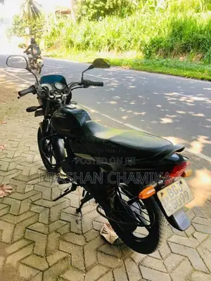 Bajaj Platina 2015 Motorbike (Used)