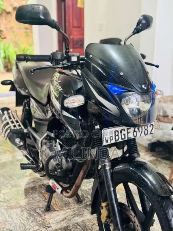 Bajaj Pulsar 150 2018 motorcycle (Used)