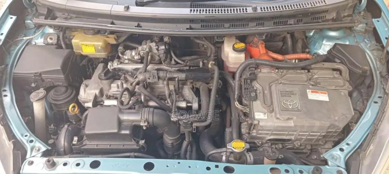 Toyota Aqua 2012 Car (Used)