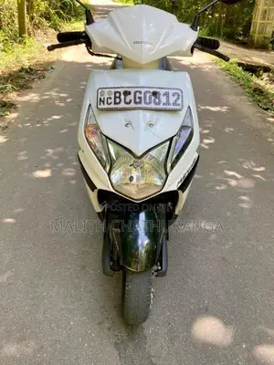 Honda Dio 2015 Motorbike (Used)