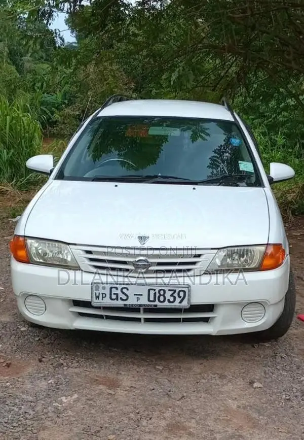 Nissan Y11 1999 Car (Used)