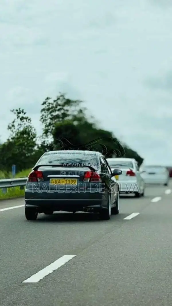 Honda Civic ES8 EXI 2002 Car (Used)
